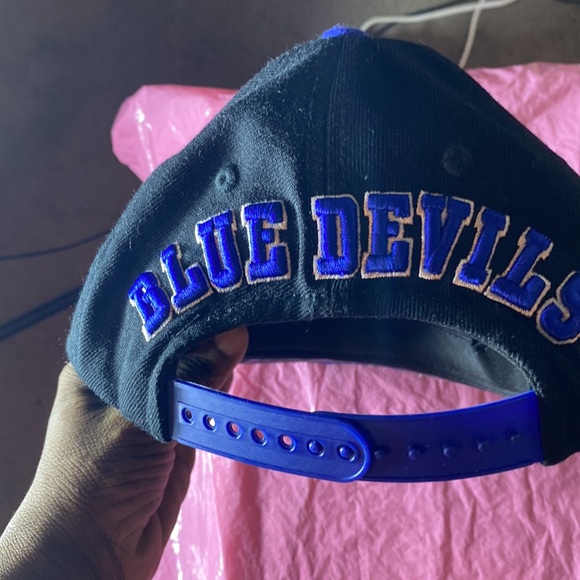 Top of the World TOW Duke Blue Devils Embroidered Logo Youth Snap back Cap - Picture 7 of 8